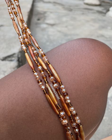 Waist beads 😋😋😋😋 Price N3,500/8$ Please note plus size attracts additional fee Available in wholesale and retail price(s) #waistbeads #waistbeadsforsale #waistbeadsqueen #africanwaistbeads #waistbeadsets #beadedjewelry #waistbead #customwaistbeads #waistbeadsforallsizes #waistbeadgang #waistbeadsinnigeria #waistbeadqueen #waistbeadforallsizes #handmadewaistbeads #waistbeadsinlagos #waistbeadinlagos #crystalwaistbeads #africanwaistbeads💛💙💜💚❤️ #waistbeadsqueen👑 #teewanybeads #surulerebead... Waist Bead Color Meaning, Waist Beads Aesthetic, Waist Beads Ideas, Waist Jewelry, Beads For Sale, Waist Beads, African Jewelry, Beauty Accessories, Jewelry Ideas