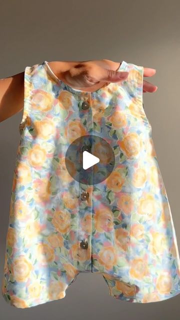 Mya on Instagram: "how cute is this romper I made for my niece 🥹 
pattern: @tinydesignpatterns baby romper

#myakayemade #tinydesignpatterns #babyromper #sewingpatterns #babysewingpatterns #sewing" Scrunchie Outfit, Baby Romper Pattern Free, Baby Romper Sewing Pattern, Romper Sewing Pattern, Baby Romper Pattern, Yoke Dress, Romper Pattern, Baby Sewing Patterns, My Niece