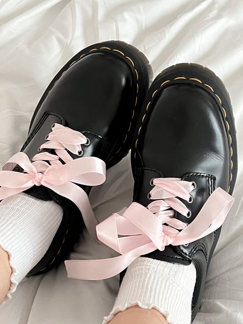 Doc Martens With Ribbons, Doc Marten Ribbon Laces, Coquette Doc Martens, Ribbon Doc Martens, Bows On Shoes, Doc Martens With Ribbon Laces, Docs With Ribbon Laces, Shoes With Ribbon Laces, Doc Marten Aesthetic