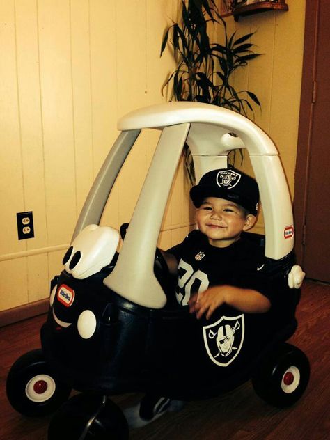 Go Raiders!! Racing Baby, Halloween Costumes 2022, Raiders Baby, Estilo Cholo, Cholo Style, Round Of Applause, Baby Fits, Halloween This Year