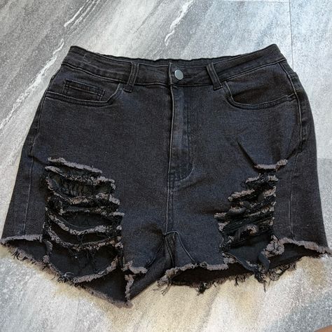 New Without Tags, Never Worn. Shein Curve 0xl Black High Rise Ripped Denim Shorts Jean Shorts Stretchy. Button Closure With Real Pockets Front And Back. Inseam Is Just About 3.5”. Black Ripped Shorts, Goth Shorts, Shein Shorts, Black High Waisted Shorts, Ripped Denim Shorts, Black Jean Shorts, Ripped Shorts, Black Ripped Jeans, Flowy Shorts