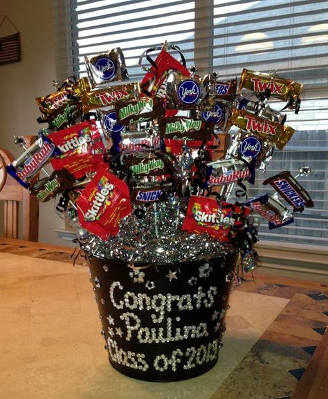 candy bouquet | gift ideas | Pinterest Graduation Candy Bouquet, Sucker Bouquet, Candy Boquets, Candy Bar Bouquet, Candy Arrangements, Diy Graduation Gifts, Presente Diy, Graduation Candy, Candy Bouquets