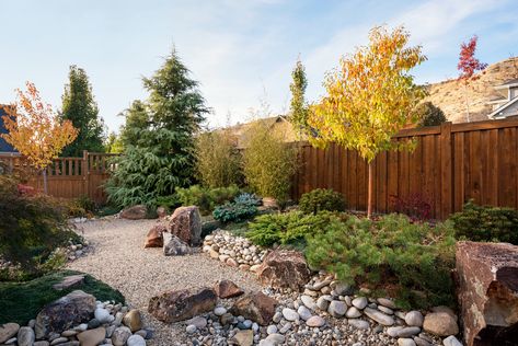 Gravel Raking Zen Backyard Garden | The Garden Artist - Boise, Idaho Rocky Backyard Landscaping, Idaho Backyard Landscaping, Gravel Garden Ideas Backyard Landscaping, Colorado Landscaping Ideas Backyards, Shallow Backyard Design, Idaho Landscaping Ideas, Colorado Backyard Landscaping, Xeriscape Yard, Stream Landscaping