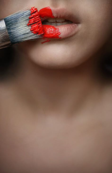 . Paint Photography, Photographie Portrait Inspiration, Foto Tips, Trik Fotografi, Shooting Photo, Lip Art, Barbara Palvin, Red Lipstick, Creative Portraits