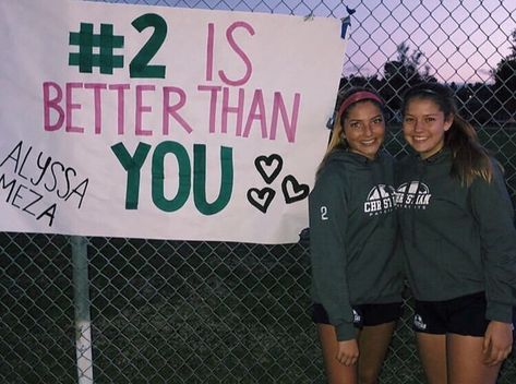 Volleyball Poster Ideas For Best Friend, Senior Day Posters Soccer, Posters For Friends Sports, Lacrosse Senior Night Posters, Soccer Posters Ideas, Posters For Soccer Games, Soccer Posters For Friends, Soccer Posters For Games, Signs For Soccer Games