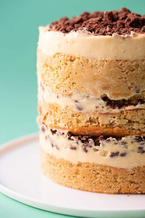 Peanut Butter Cake Filling, Peanut Butter Cream Cheese Frosting, Peanut Butter Cream Cheese, Peanut Butter Cream, Cream Cheese Frosting Cake, Butter Cream Cheese Frosting, Chocolate Crumbs, Cake Filling, Chocolate Peanut Butter Cake