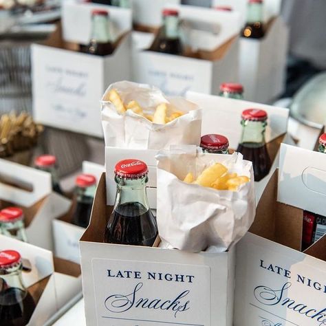 Late-night, retro wedding snacks with soda and french fries {Photo: NY NJ CT Wedding Photo & Video / Food: Chef David Burke} See more late night snack ideas on WeddingWire! Wedding Late Night Snacks, Wedding Snacks, Late Night Food, Wedding Food Drink, Late Night Snack, Reception Food, Night Food, Food Stations, Late Night Snacks