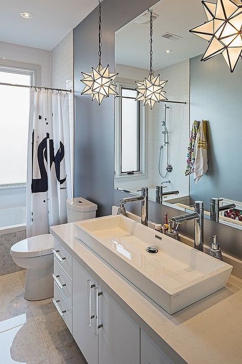 I like these lights for a bathroom, Makeover Kamar Mandi, Eclectic Bathroom, Country Interior, Design Bathroom, Trendy Bathroom, Bathroom Redo, Bath Room, Bathroom Renos, Bathroom Remodel Master