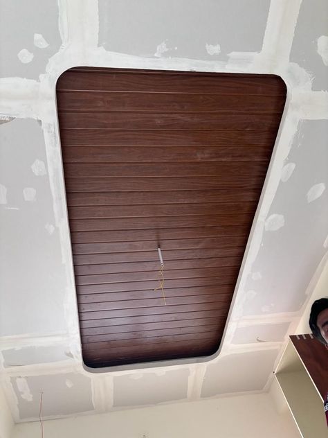 Pvc Ceiling Design Bedroom Modern, Pvc Panel Ceiling Design, Pvc False Ceiling Design, Gates Sliding, Pvc False Ceiling, Coffered Ceiling Design, Simple False Ceiling, Drawing Room Ceiling Design, Room Ceiling Design