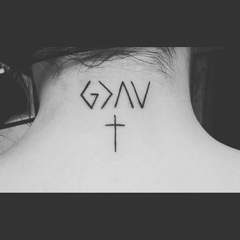 God is Greater than the Highs and the lows #godisgreat #tattoos #godtattoos #religioustattoos #TattooIdeasMeaningful Tattoo God, Simbols Tattoo, Wrist Tatoo, Tattoo Neck, God Tattoos, Religious Tattoos, Modern Tattoos, Feather Tattoos, Cross Tattoo