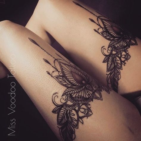 http://www.tattoo.com/blog/12-elegant-tattoos?nopaging=1 Garter Belt Tattoo, Voodoo Tattoo, Tattoo Son, Garter Tattoo, Muster Tattoos, Lace Tattoo, Jewelry Tattoo, Elegant Tattoos, Tattoos Gallery