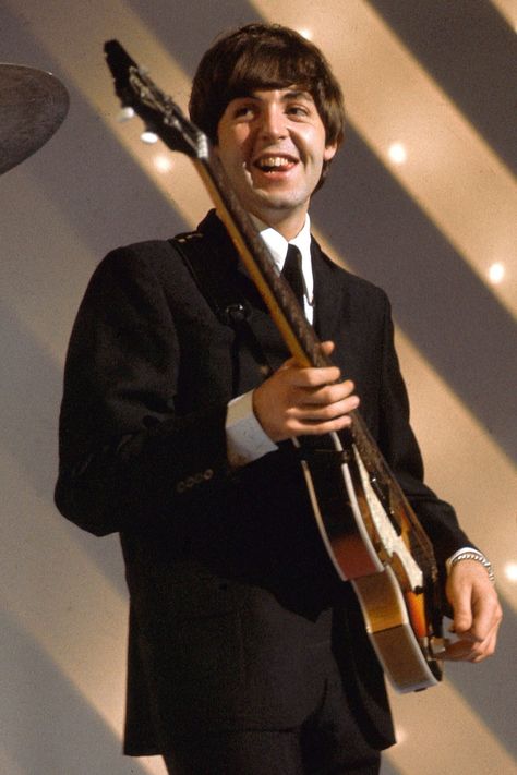 Thank Your Lucky Stars, Paul Mccartney Ringo Starr, Beatles Rare, The Quarrymen, Jane Asher, Personajes Studio Ghibli, Bug Boy, Beatles Pictures, Sir Paul