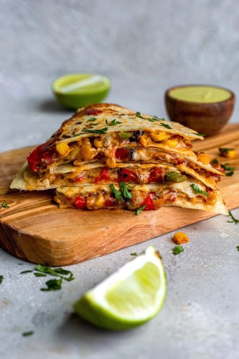 Easy Vegetarian Quesadilla - Dash of Mandi Fire Roasted Peppers, Trader Joes Recipes Healthy, Jack Fire, Vegetarian Quesadilla, Sweet Potato Gnocchi, Trader Joes Recipes, Cowboy Caviar, Quesadilla Recipes, Quick Lunches