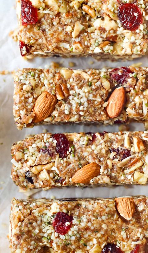 Paleo Breakfast Bars, Sugar Free Granola Bars, Paleo Granola Bars, Grain Free Granola Bars, Crunchy Granola Bars, Quinoa Granola Bars, Food Baddie, Gluten Free Granola Bars, Gluten Free Apple Cake