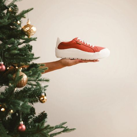 GIFT ICONICALLY | Our most-loved for your most-loved. Shop the TIME OFF + CATCH THRILLS sneakers at the link in our bio. | Instagram Christmas Shoes Photography, Sneaker Photography, Christmas Mini Shoot, Christmas Shoes, Instagram Gift, Shoes Photography, Christmas Photoshoot, December 7, Christmas Minis