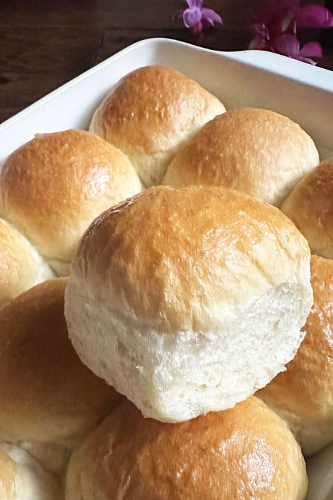 A tray of milk buns. Tray Buns, Milk Buns, Milk Bun, Homemade Buns, Buns, Milk, Tray, Bread