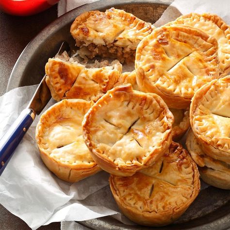 Pork Pie Recipe, Pork Pies, Refrigerated Pie Crust, Meat Pies, Easy Freezer Meals, Muffin Tin Recipes, Pork Pie, Dinner Recipes Easy Quick, Meat Pie