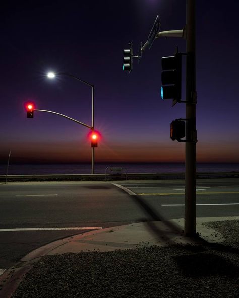 Crossroads Aesthetic, Minimalism Art, Night Vibes, Traffic Light, Original Landscape, Long Exposure, Minimal Art, Night Aesthetic, Red Light