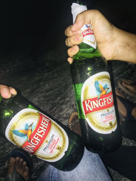 #beer Kingfisher Beer Photography, Biyar Drink, Kingfisher Beer Snapchat Story, Beer Snaps Snapchat, Beer Drinking Images, Tuborg Beer Snapchat, Kingfisher Beer Snap, Snapchat Eating, Beer Pic