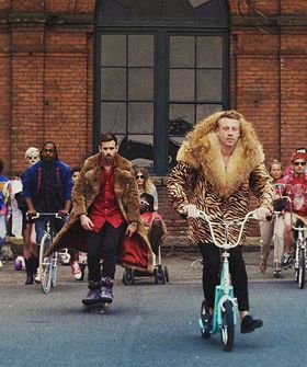 The No. 1 Rap Song In America Is About Thrifting. Well Done, America Girl Quizzes, Macklemore, Mens Fur, Op Shop, Rap Songs, Thrift Shop, Themed Outfits, Shopping Day, Thrift Shopping