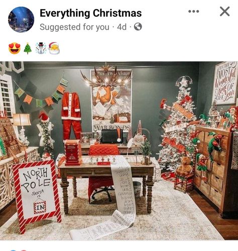 Diy Santa’s Workshop Decor, Santas Workshop Photo Shoot, Santas Workshop Theme Decorations, Santas Grotto, Window Display Ideas, Christmas Toy Shop, Classroom Christmas Decorations, Christmas Booth, Christmas Contests