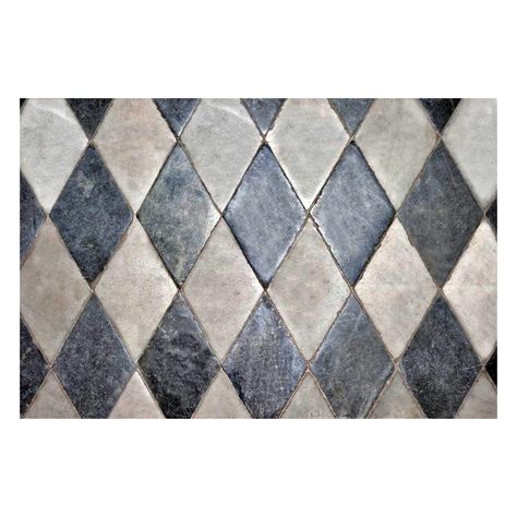 Stone tile flooring