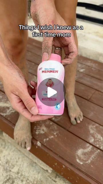 home.kitchen.finds on Instagram: "Beach hack ! Easy way to remove sand off of you using baby powder. #momhacks #beachhacks #travelhacks #momhacks #traveltips #lifehacks" Baby Magic, Kitchen Finds, Beach Clothes, Beach Hacks, Instagram Beach, Mom Hacks, I Wish I Knew, Baby Powder, First Time Moms