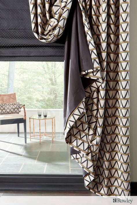 Mid-Century Modern Dining Room Mid Century Modern Living Room Curtains, Modern Living Room Curtains, Mcm Dining Room, Drapery Treatments, Modern Drape, Curtains Living Room Modern, Dallas House, Outdoor Curtains For Patio, Children Furniture