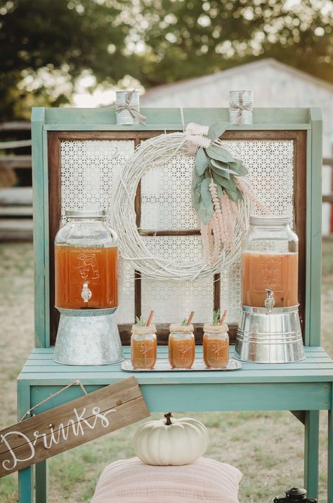 Fall In Love with this Bridal Shower Farm Bridal Shower Ideas, Cow Bridal Shower Ideas, Garage Additions, Fall Bridal Shower Decorations, Western Bridal Showers, Bridal Shower Drinks, Bridal Shower Decorations Elegant, Fall In Love Bridal Shower, Outdoor Bridal Showers