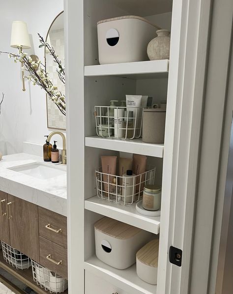 The Bathroom Bundle – Open Spaces Open Bathroom Closet Ideas, Bathroom Pantry, Linen Closet Storage, Bathroom Closet Organization, Open Bathroom, Long Living Room, Shower Rack, Closet And Bathroom, Open Closet