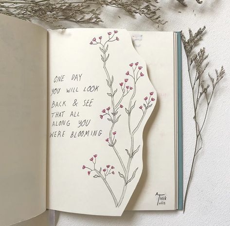 Dairy Writing Aesthetic, My Dairy Book Idea, Dairy Book Aesthetic, Diy Poetry Book, Journal Cover Decoration Ideas, Jurnal Inspirasi Aesthetic, Journal Front Page Ideas Aesthetic, Flower Journaling, Vintage Journal Ideas