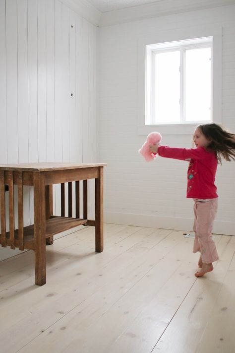 DIY Shiplap Pine Wood Floors with a whitewash. Beautiful, budget friendly flooring! Wood Floors Bathroom, Diy Ship Lap, Pine Wood Floors, Wood Floor Stain Colors, Pine Wood Flooring, Wood Floor Bathroom, Diy Wood Floors, Old Wood Floors, Rustic Wood Floors