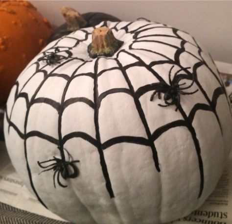 Painted Pumpkin - Spider Web Pumpkin Painting Ideas Spiderweb, Spider Web Painted Pumpkin, Painted Spider Pumpkin, Painted Pumpkins Spider, Spiderweb Pumpkin Painting, Spider Painted Pumpkin, Spider Web Pumpkin Painting, Pumpkin Painting Ideas White Pumpkins, Pumpkin Painting Ideas Spider