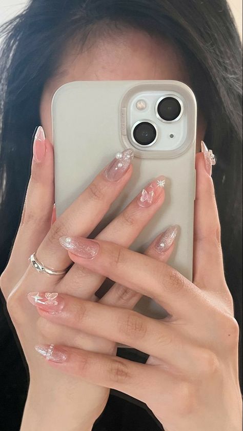 Nail Inspo Douyin, Diy Prom, Fake Nails Designs, Manikur Kuku, Nails Yellow, Hello Nails, Asian Nails, Simple Gel Nails, Minimal Nails