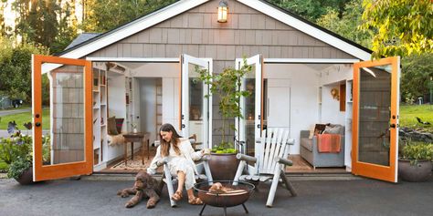 This 480-Square-Foot Garage Became a Tiny House Perfectly Suited for Guests | Better Homes & Gardens Guest House Small, Backyard Guest Houses, Garage Guest House, Converted Garage, House Shed, Tiny House Floor Plans, Garage Conversion, Guest Cottage, The Embrace