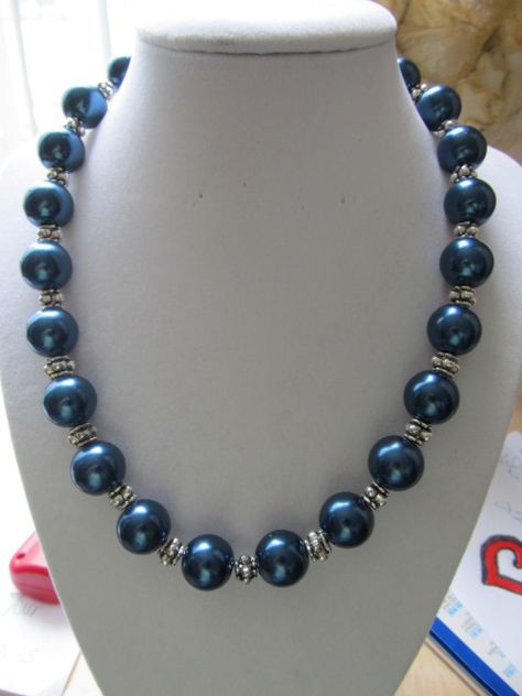 Indigo Luxury Blue Beaded Necklaces, Luxury Blue Gemstone Beaded Necklace, Elegant Royal Blue Round Beads Necklace, Luxury Blue Polished Beads Necklace, Luxury Vintage Blue Beaded Necklace, Diy Bracelets Tutorials, Beaded Jewelry Tutorials, Christmas Jewelry, Bracelet Tutorial