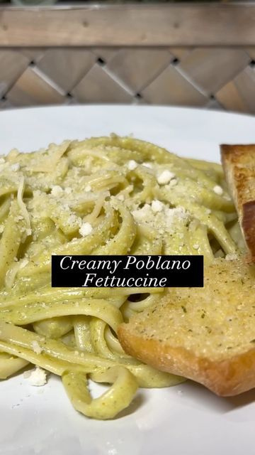 Pasta Verde, Flavorful Dinner, Creamy Pasta, Alfredo Sauce, Alfredo, Pasta Recipes, Easy Meals, Sauce, Pasta