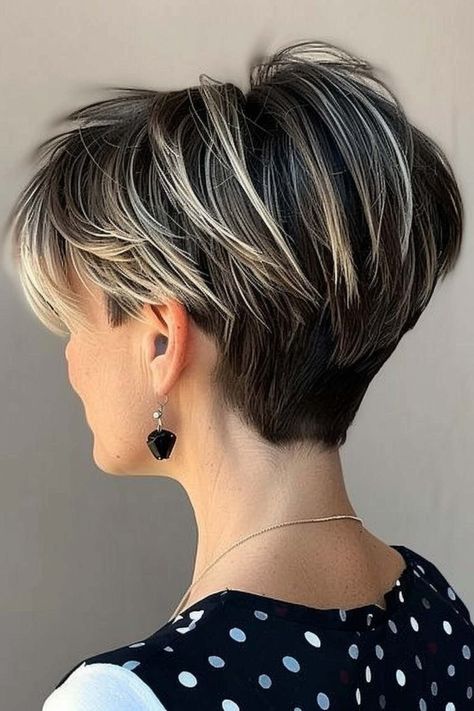 Wedge Back Haircut, Undercut Wedge Haircut, Graduated Pixie Haircut, Short Stacked Hair Undercut, Scarlett Johansson Short Hair, Short Wedge Hairstyles, Graduated Haircut, Short Wedge Haircut, Short Stacked Hair