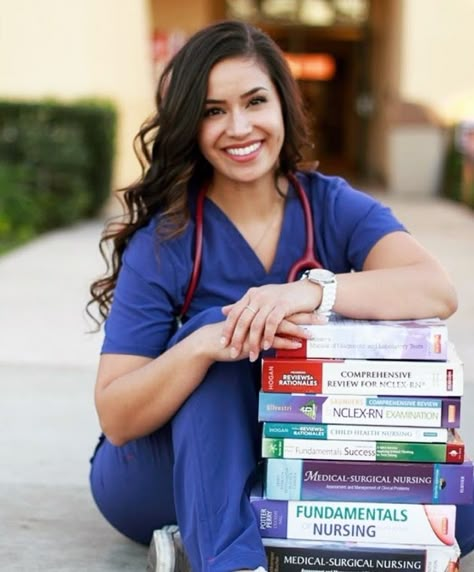 Fall Nursing Graduation Pictures, Nurse Practioner Graduation Pictures, Nurse Grad Pictures Photo Ideas, Nursing Graduation Pictures With Books, Nurse Graduation Dress, Nurse Grad Pics Scrubs, Senior Nurse Pictures, Cma Graduation Pictures, Nursing Graduation Pictures With Family