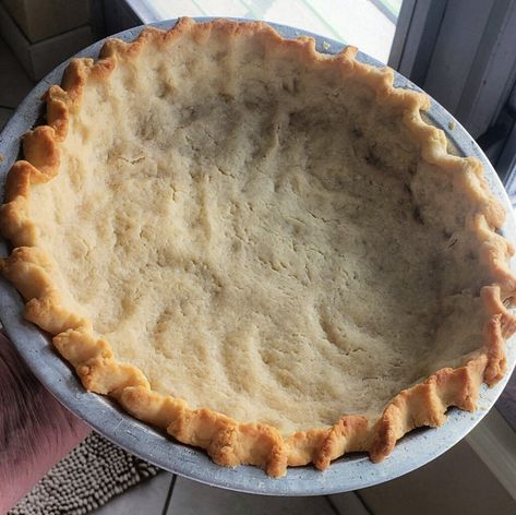 Gluten Free Pie Dough, Coconut Flour Pie Crust, Pie Dough Recipe, Easy Pie Crust, Graham Cracker Crust Pie, Gluten Free Thanksgiving, Good Pie, Gluten Free Pie, Candida Diet