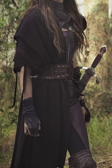 Ren Faire Outfits, Medieval Aesthetic, Warrior Outfit, Fair Outfits, Fest Outfits, Idee Cosplay, Modieuze Outfits, Fantasy Dress, Alam Semula Jadi