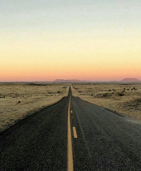 Marfa Texas Hawthorne Aesthetic, Texas Life, Marfa Texas, Texas Girl, Western Aesthetic, West Texas, Foto Inspiration, The Ranch, Aesthetic Photo