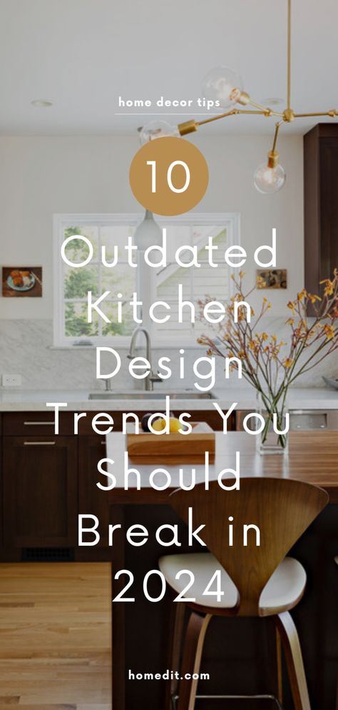 Want to update your kitchen's style or planning a kitchen makeover? Find out about 10 outdated kitchen design rules and trends to avoid in 2024! Design your perfect modern kitchen with these helpful on trend kitchen décor ideas. Kitchen Trends To Avoid, Modern Bedroom Makeover, Trend Kitchen, Eclectic Kitchen Design, Outdated Kitchen, Kitchen Shapes, Diy Kitchen Projects, Kitchen Rules, Architecture Bathroom