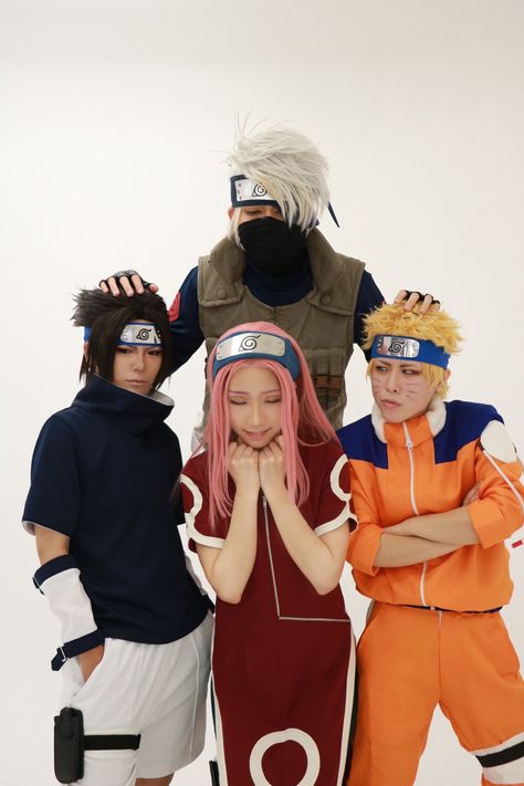 Naruto Cosplay Female, Boruto Cosplay, Kid Naruto, Naruto Cosplay Costumes, Cosplay For Women, Anime Cosplay Ideas, Sakura Sasuke, Pony Wallpaper, Themed Halloween Costumes