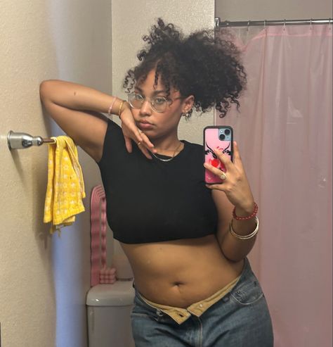 Pudgy Stomach, Pudgy Body Type, Belly Aesthetic, Soft Belly, Outfit Inso, Love My Body, Diy Clothes Life Hacks, Body Picture, Curvy Plus Size