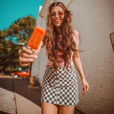 Wildfox Couture on Instagram: “Summer treat: popsicles or ice cream? @iindiefoxx reaches for popsicles in the Wildfox Bite Johnny Ringer Tee. #wildfox #wildfoxtee�…” Summer Popsicles, Living In Nashville, Photo Dream, Punk Princess, Unpopular Opinion, Wildfox Couture, Maxi Styles, Ice Cream Shop, Ringer Tee