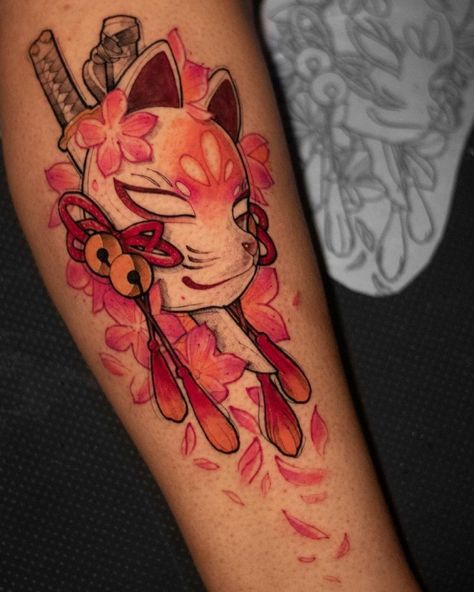 30 Pretty Kitsune Mask Tattoos to Inspire You  🏯Dreaming of meaningful Japanese tattoos?🐲Your dream is our canvas! Click the link above and let's make your vision a reality!🌸#JapaneseTattoo Kitsune Mask Tattoo, Mask Tattoos, Japanese Mask Tattoo, Japanese Kitsune, Oni Mask Tattoo, Tato Naga, Fox Tattoo Design, Kitsune Mask, Japanese Mask