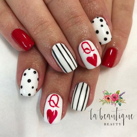 Nails For Vegas Trip Ideas, Short Vegas Nails, Vegas Nails Design, Vegas Themed Nails, Nails For Vegas Trip, Vegas Inspired Nails, Nails For Vegas, Las Vegas Nails Ideas, Vegas Nails Ideas