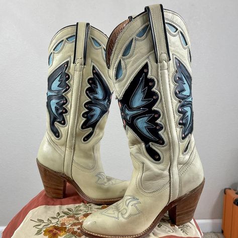 VINTAGE BUTTERFLY 🦋 COWGIRL BOOTS great condition,... - Depop Butterfly Cowboy Boots, 60s Boots, Blue Cowgirl Boots, Cow Girl Boots, Mexican Boots, Blue Cowboy Boots, Cowgirl Vibes, Girl Boots, Cow Girl