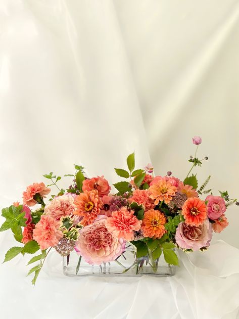 Dinner Table Floral Arrangements, Dinner Table Flowers Centerpiece Ideas, Low Table Arrangements, Low Rectangular Centerpieces, Long Flower Arrangements For Table, Long Low Centerpieces, Long Low Flower Arrangement, Low Profile Table Centerpiece, Long And Low Floral Centerpiece